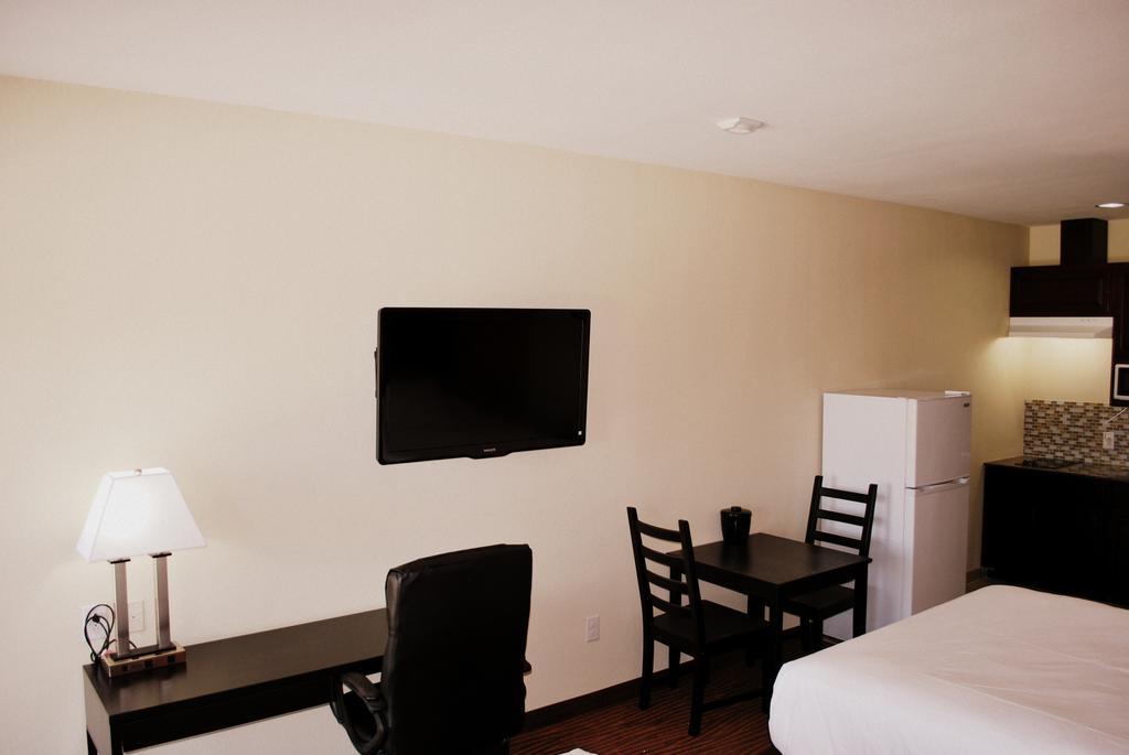 Westwood Inn By Oyo Gonzales Tx Kamer foto