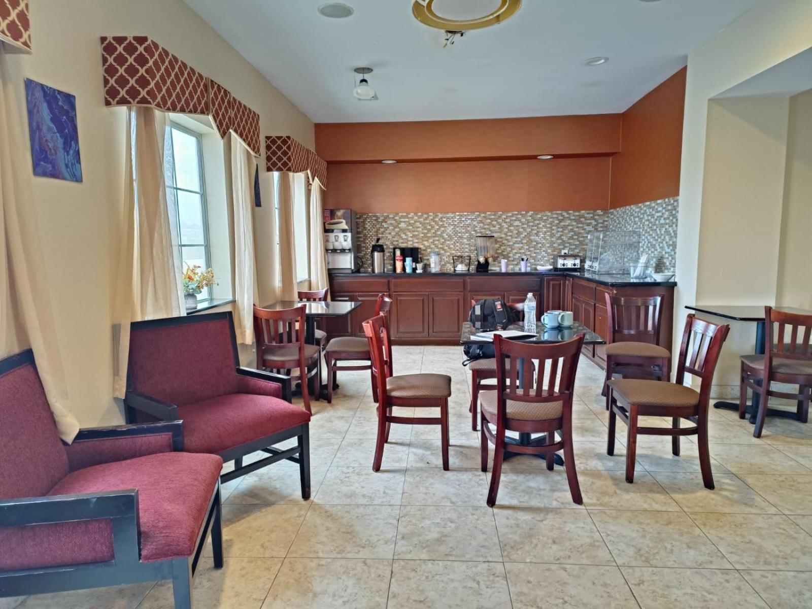 Westwood Inn By Oyo Gonzales Tx Buitenkant foto